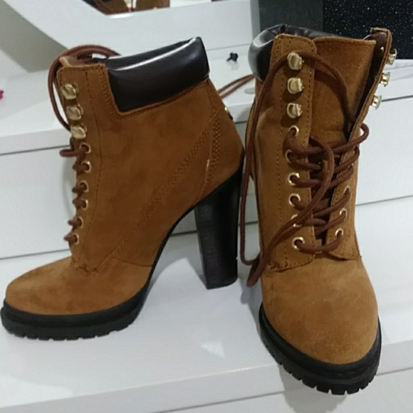 Beautiful camel booties, - Picture 2 of 7